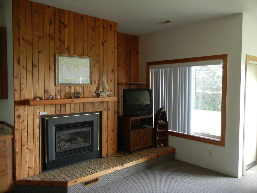 Depoe Bay Inn (Adults Only) Exterior photo