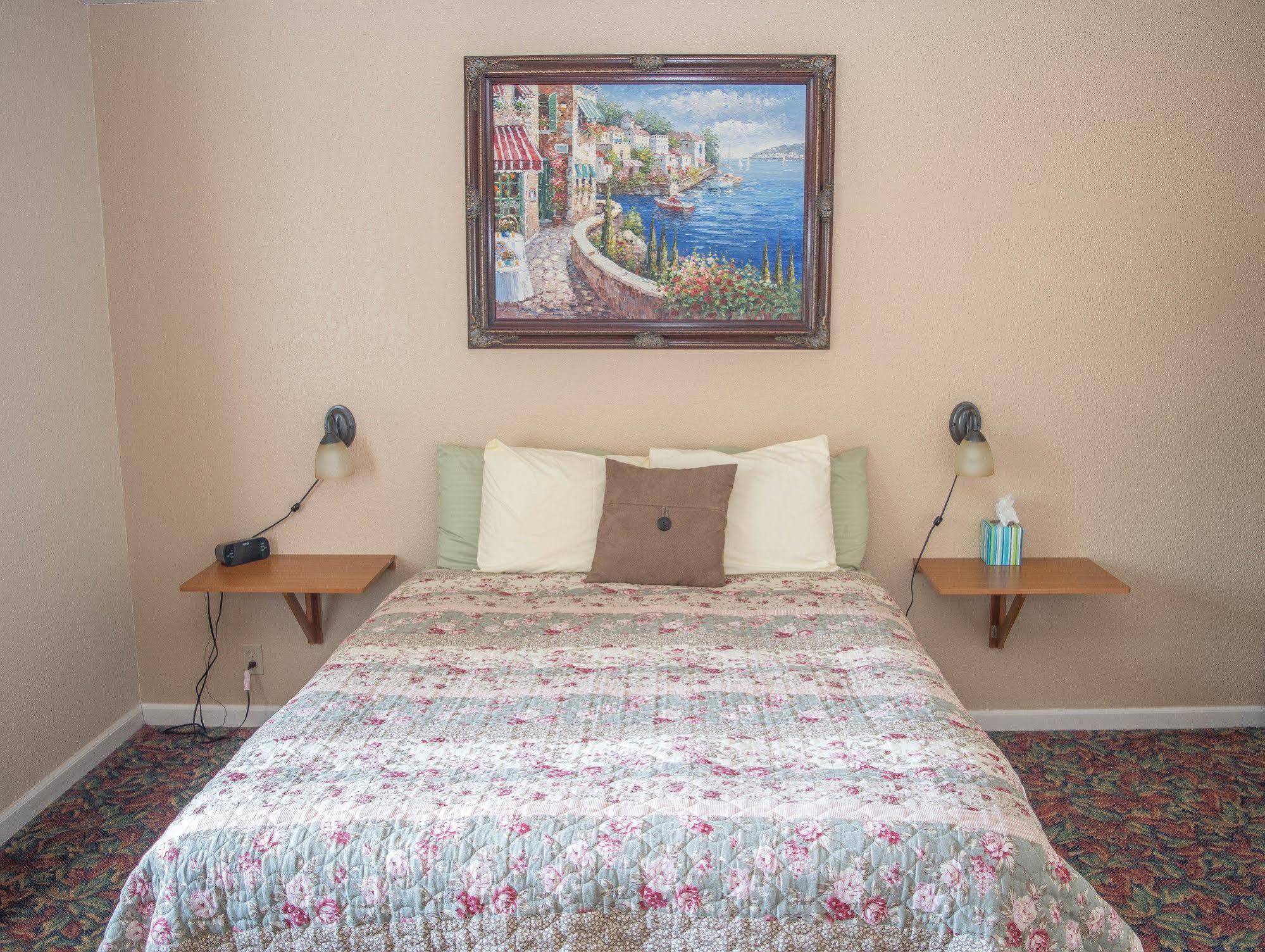 Depoe Bay Inn (Adults Only) Exterior photo