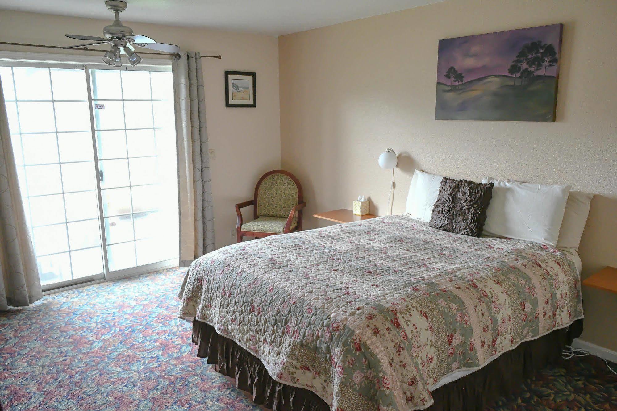 Depoe Bay Inn (Adults Only) Exterior photo